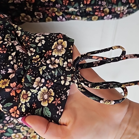 Elodie Floral Black Yellow Pink Elasticized Off Shoulder Rucshed Side Tie Top S - Picture 7 of 13